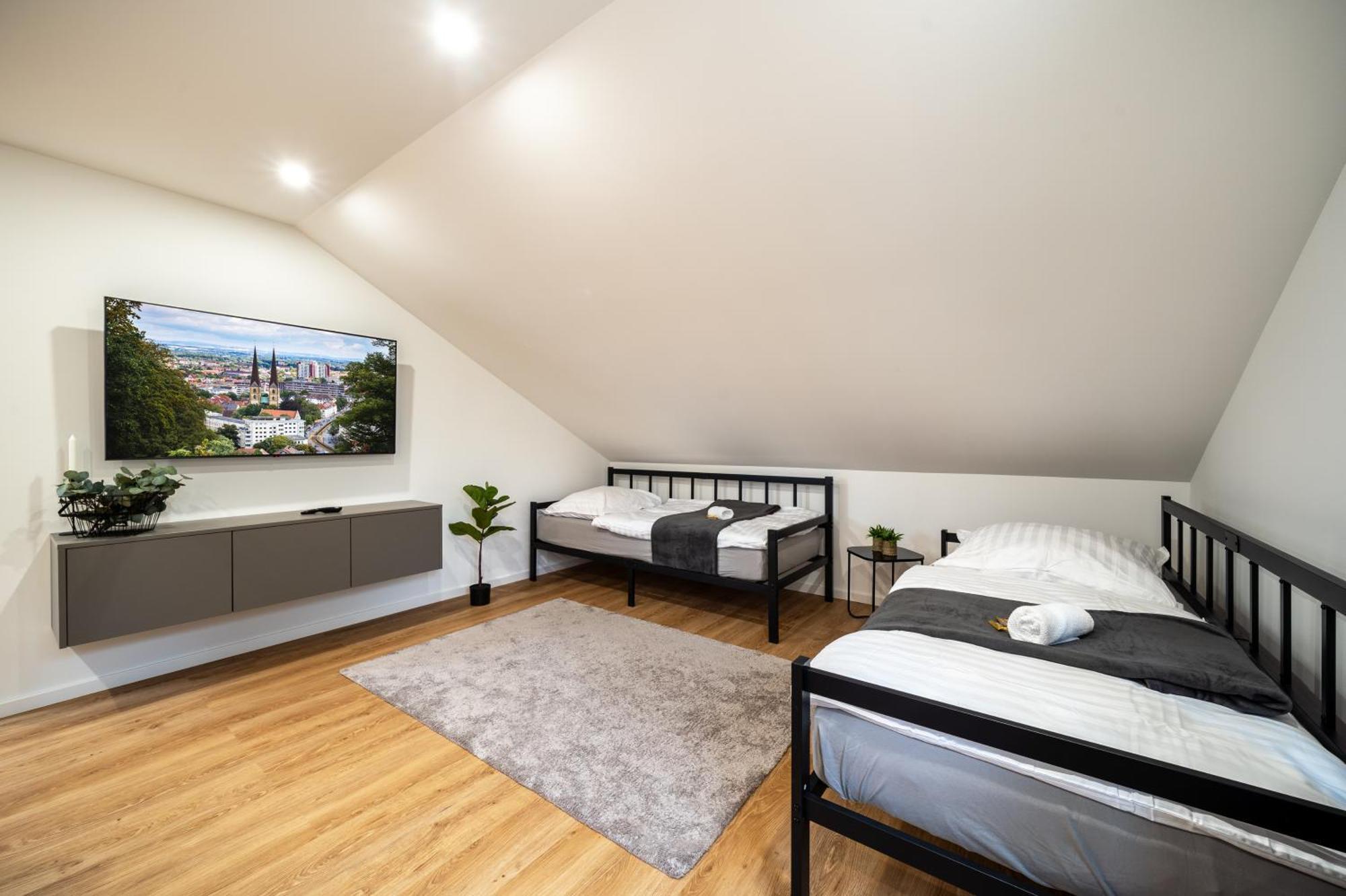 Apartment Milse - Modern. Stylisch บีเลอเฟล์ด ภายนอก รูปภาพ